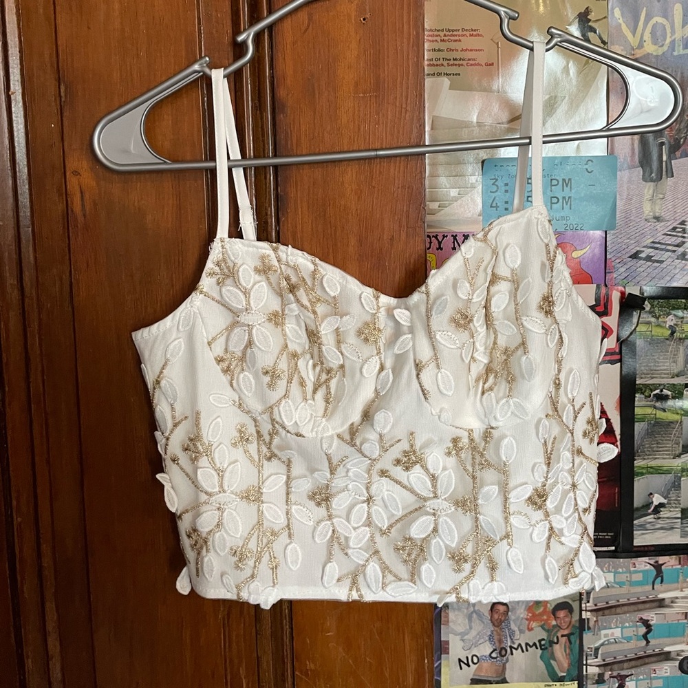 white crop tank